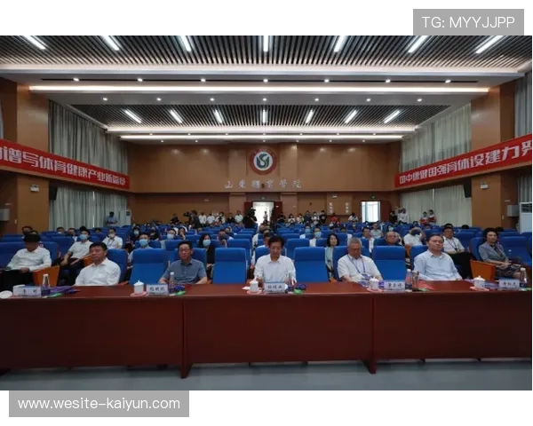 融合“足球+大健康”理念，推动全民体育健康产业发展，足球运动在全民健身中的意义